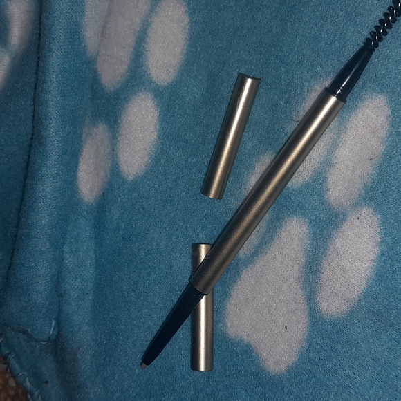 Micro eyebrow pencil - Picture 3 of 4